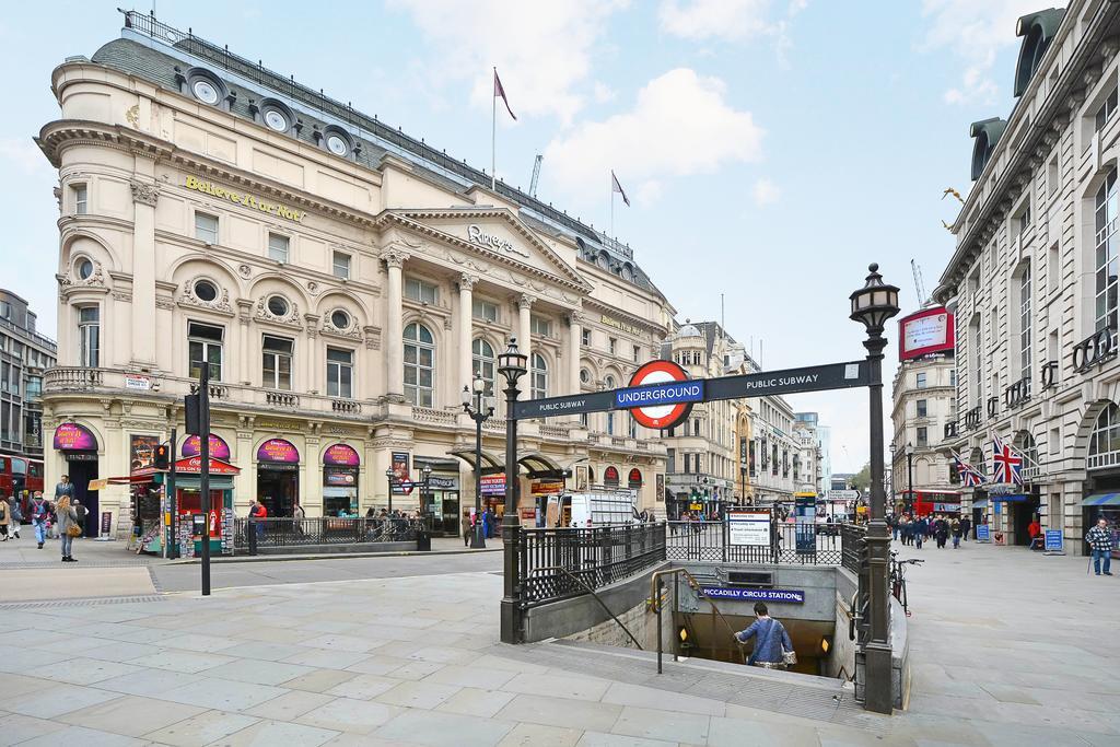 Piccadilly Circus Apartments Londra Exterior foto