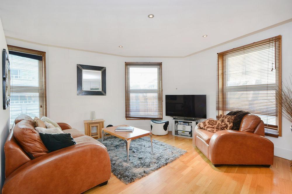 Piccadilly Circus Apartments Londra Exterior foto