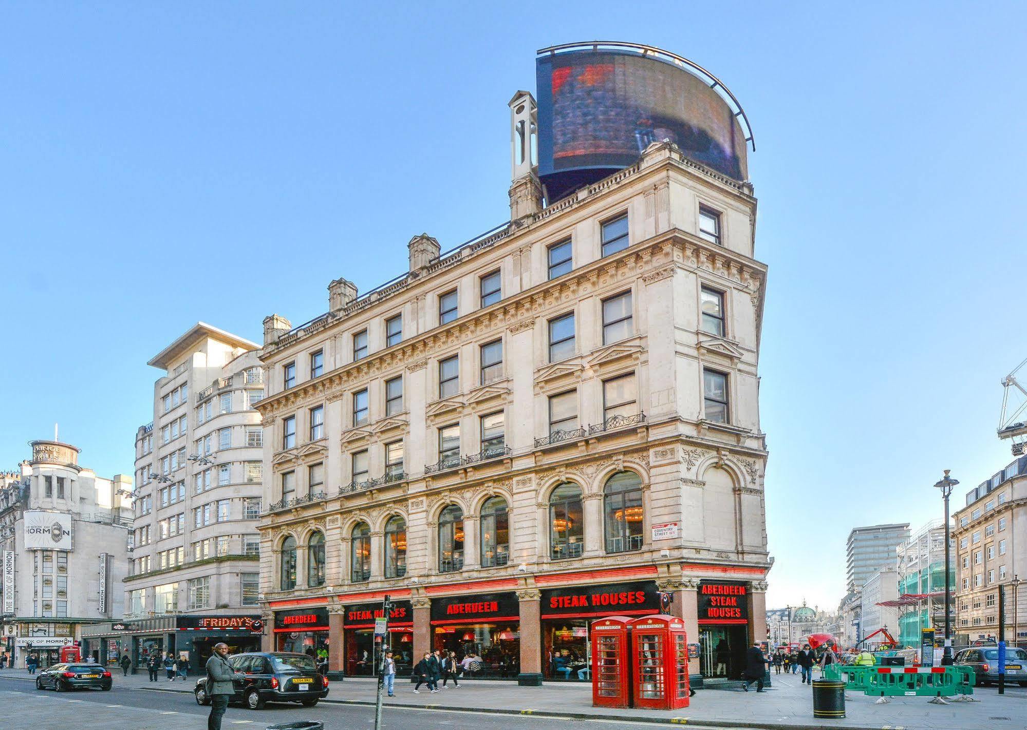 Piccadilly Circus Apartments Londra Exterior foto