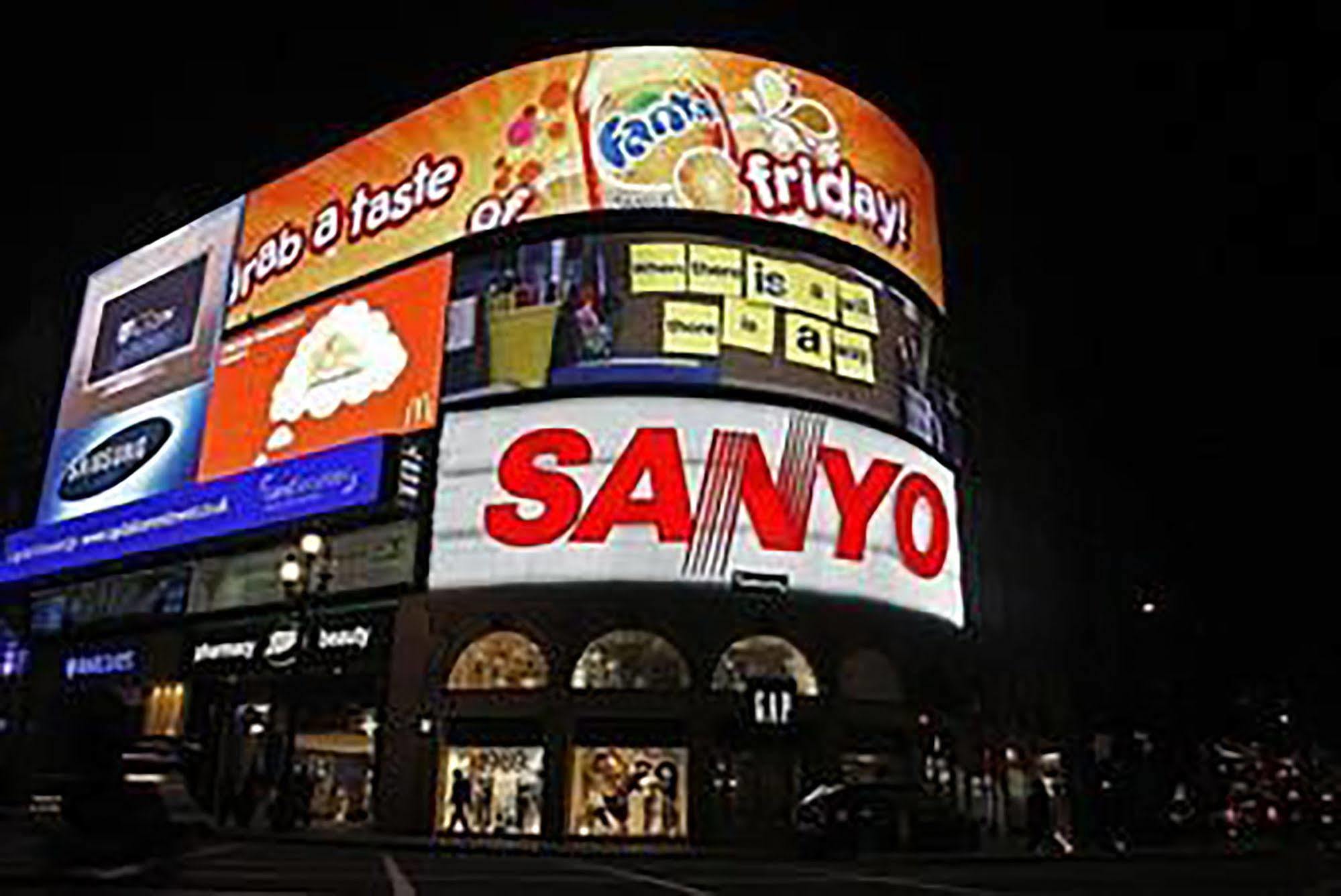 Piccadilly Circus Apartments Londra Exterior foto