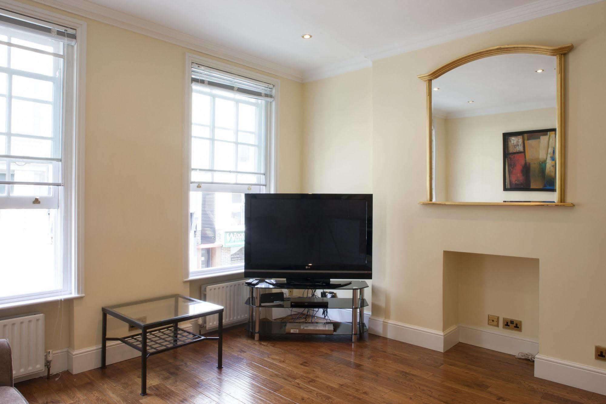 Piccadilly Circus Apartments Londra Exterior foto