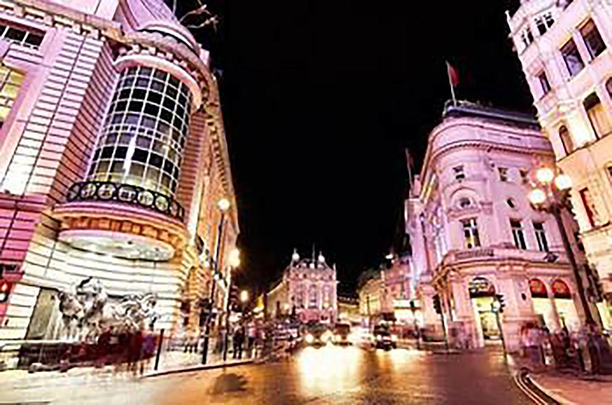 Piccadilly Circus Apartments Londra Exterior foto